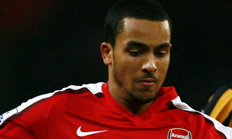 http://static.guim.co.uk/sys-images/Football/Clubs/Club Home/2009/3/20/1237557507668/Theo-Walcott-001.jpg